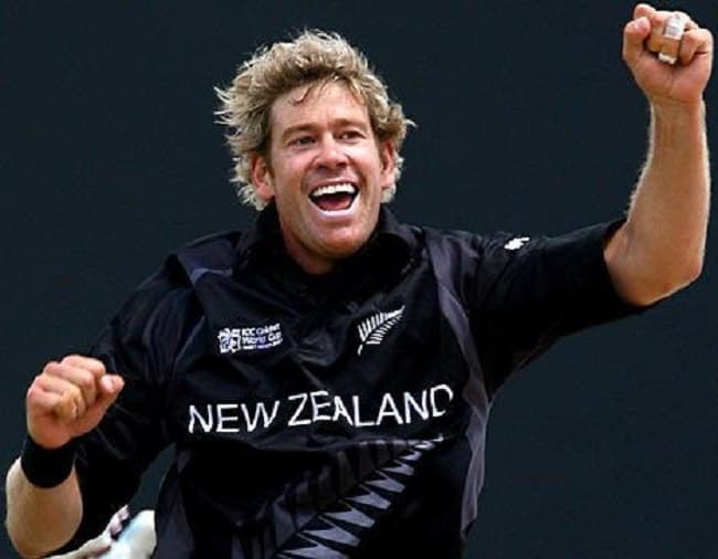 6. Jacob  Oram - 6′ 6″: Top 10 Tallest Cricketers in The World