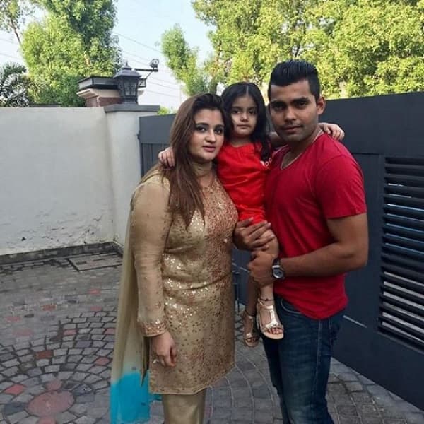 Pakistani Cricketers wife Noor Amna