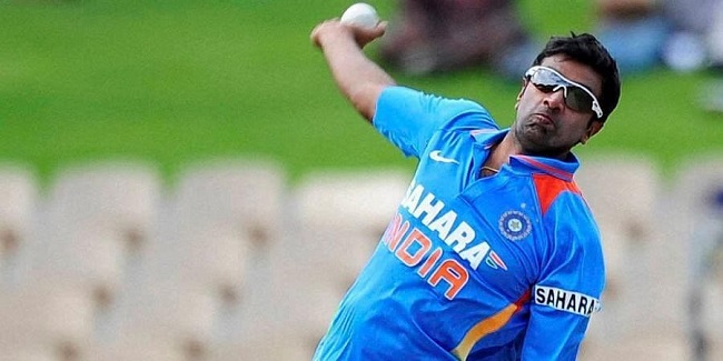 10 Best Spinners Bowler In The World 