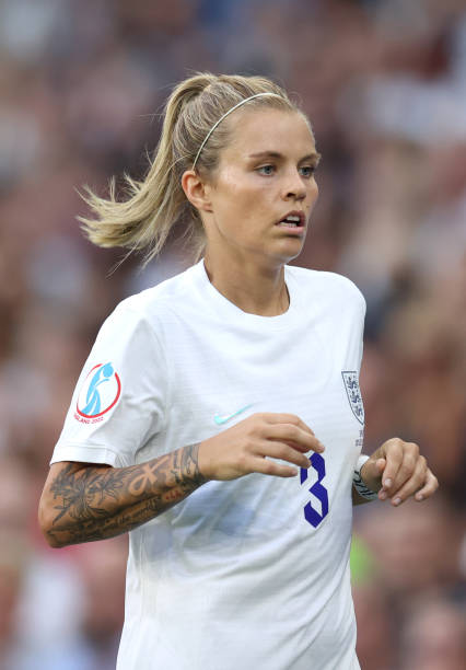 Rachel daly or Rachel Ann Daly is one of the most popular women footballers. The English footballer has a great goal-scoring ability