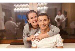 Reports about Cristiano Ronaldo's future are slammed as "the joke to end the year well" by his sister.