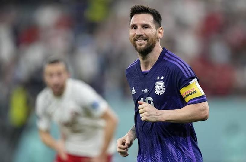 "What is possible with Messi?"How Poland struggled during the game's final moments to avoid giving Messi yellow cards
