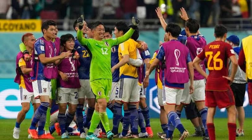 Highlights from Japan vs. Spain at the FIFA World Cup 2022:JPN defeats ESP, qualifying both teams for RO16, while GER and CRC are eliminated.