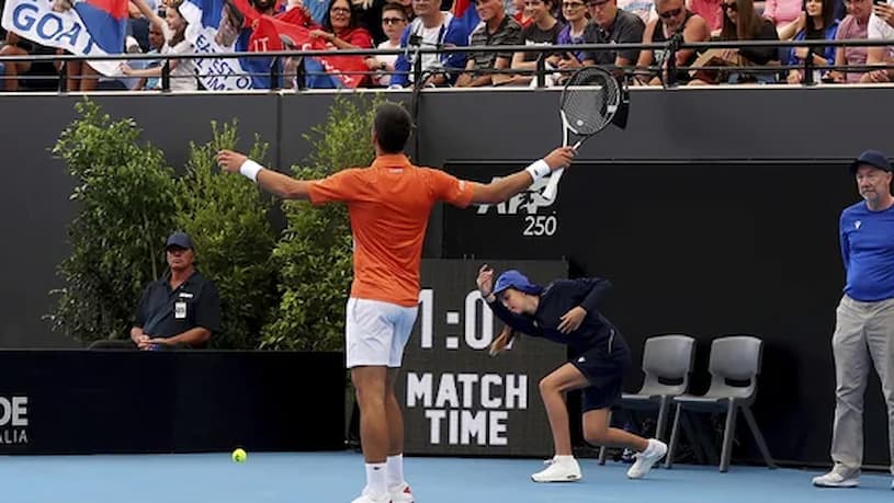 The first singles match in Australia that Novak Djokovic wins since being kicked out in 2022