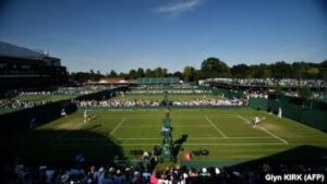 Wimbledon removes Russian restrictions and lets them play as neutrals