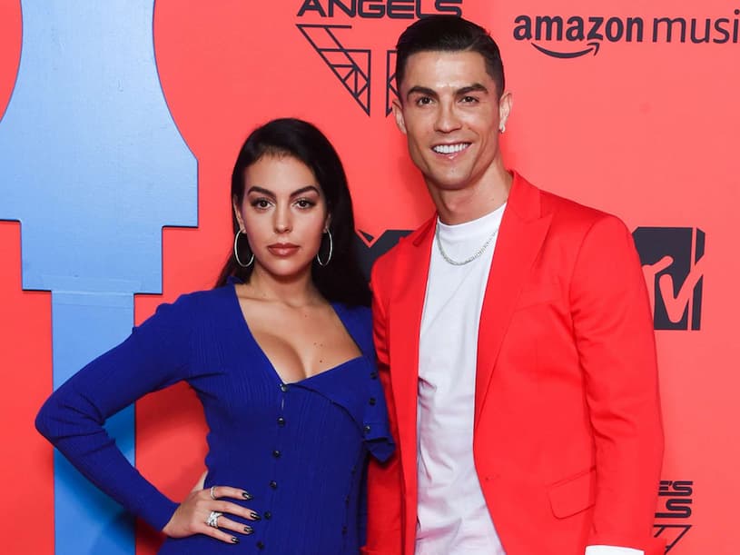 In the wake of rumors that she is about to break up with Cristiano Ronaldo,  Georgina Rodriguez posts nothing on Instagram: - SportsUnfold