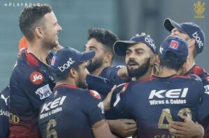 Three of the lowest totals held in IPL history In a low-scoring match at Lucknow's Ekana Stadium, the Royal Challengers Bangalore (RCB) defeated the Lucknow Super Giants (LSG) by 18 runs. Accordingly, RCB moved to the fifth spot while LSG are set third in the focuses Table. On a sluggish wicket in Lucknow, RCB batted first and posted a competitive total of 126/9 in their 20 overs. Faf Du Plessis (44 runs off 40 balls) and Virat Kohli (31 runs off 30 balls) led the RCB batting effort. On a day when the ball was turning square to the pitch, both of these players played knocks that were extremely valuable. Dinesh Karthik (16 runs off 11 balls), too played a significant appearance to take LSG to a score more than 120. In response, all of RCB's bowlers were on fire, and LSG kept dropping wickets frequently. It would be almost impossible to pick a particular RCB bowler because they were all simply outstanding. The awful LSG batting exertion can be represented by the way that Amit Mishra (19 runs off 30 balls) needed to in a real sense endure 25% of the innings' balls. With everything taken into account, it was a much needed development to see a T20 game where the bowlers ruled. 1) PBKS vs CSK, IPL 2009 In IPL 2009 at the Kingsmead Stadium in Durban, Chennai Super Kings defended the lowest total in IPL history, 116 runs. Parthiv Patel was the critical donor for CSK with 32 runs. The Punjab Kings only managed 92/8 in 20 overs to chase 117. Muthiah Muralidharan, Suresh Raina, Ravichandran Ashwin and Thilan Thushara got two wickets each. It goes without saying that no batter hit a great PBKS shot. 2) SRH vs MI, IPL 2018 Sunrisers Hyderabad batted first and scored 118 runs, with 29 runs each from Kane Williamson and Yusuf Pathan. MI were bowled out for 87 as they chased 119. Suryakumar Yadav (34 runs off 38 pitches) and Krunal Pandya (24 runs off 20 pitches) tried hard, but the other batters on a tough pitch didn't help them. Rashid Khan returned with two runs for SRH, while Siddharth Kaul took three wickets. 3) PBKS vs MI, IPL 2009 At Durban, Punjab put up a spirited 119, riding on Kumar Sangakkara's 45. In a thrilling match, MI lost by three runs despite chasing 120. Just JP Duminy (59 runs off 63 balls) figured out how to be capable among the MI players. With two wickets each, PBKS's star performers were Irfan Pathan and Yusuf Abdulla.