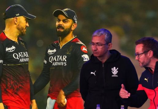 Who can be the new head coach of Royal Challengers Bangalore (RCB) in IPL 2024?