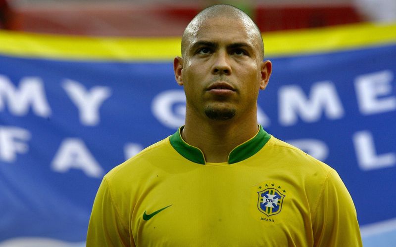 Brazil Top 10 Goal Scorers Of All-time - Greatest Players In Brazil Football Team
