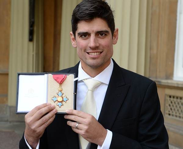 Who is Alastair Cook's wife?